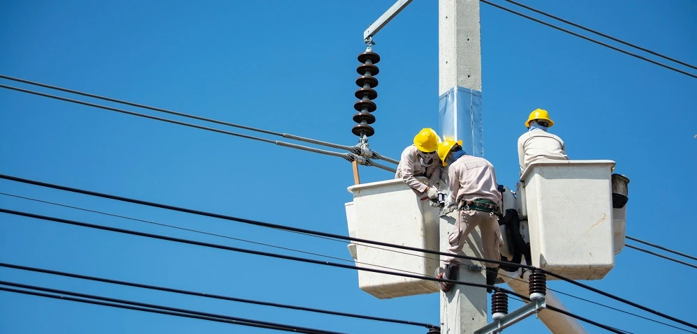 SEO for Electricians: How to Power Up Your Online Visibility and Get More Local Leads